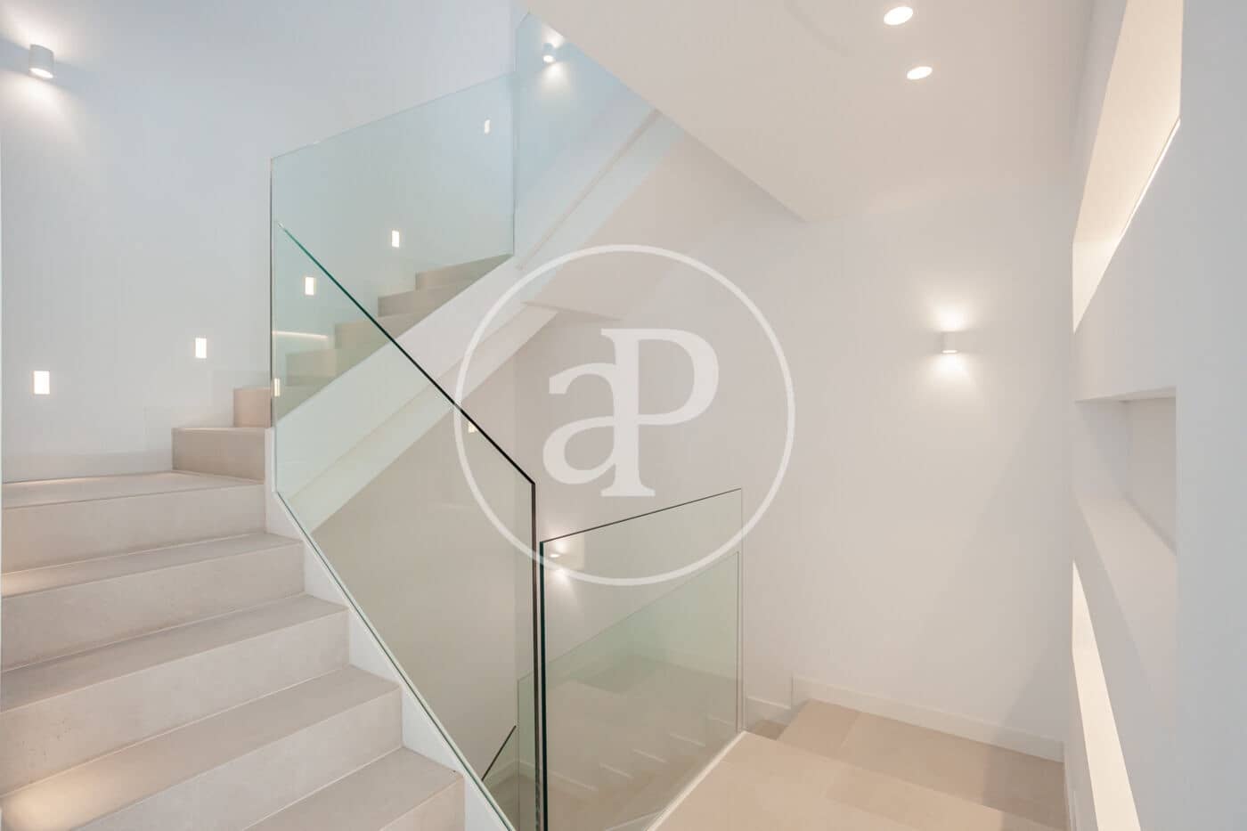 4 makuuhuone Huvila myytävänä paikassa Madrid kaupunki mukana uima-altaan - 2 995 000 € (Ref: 9372007)