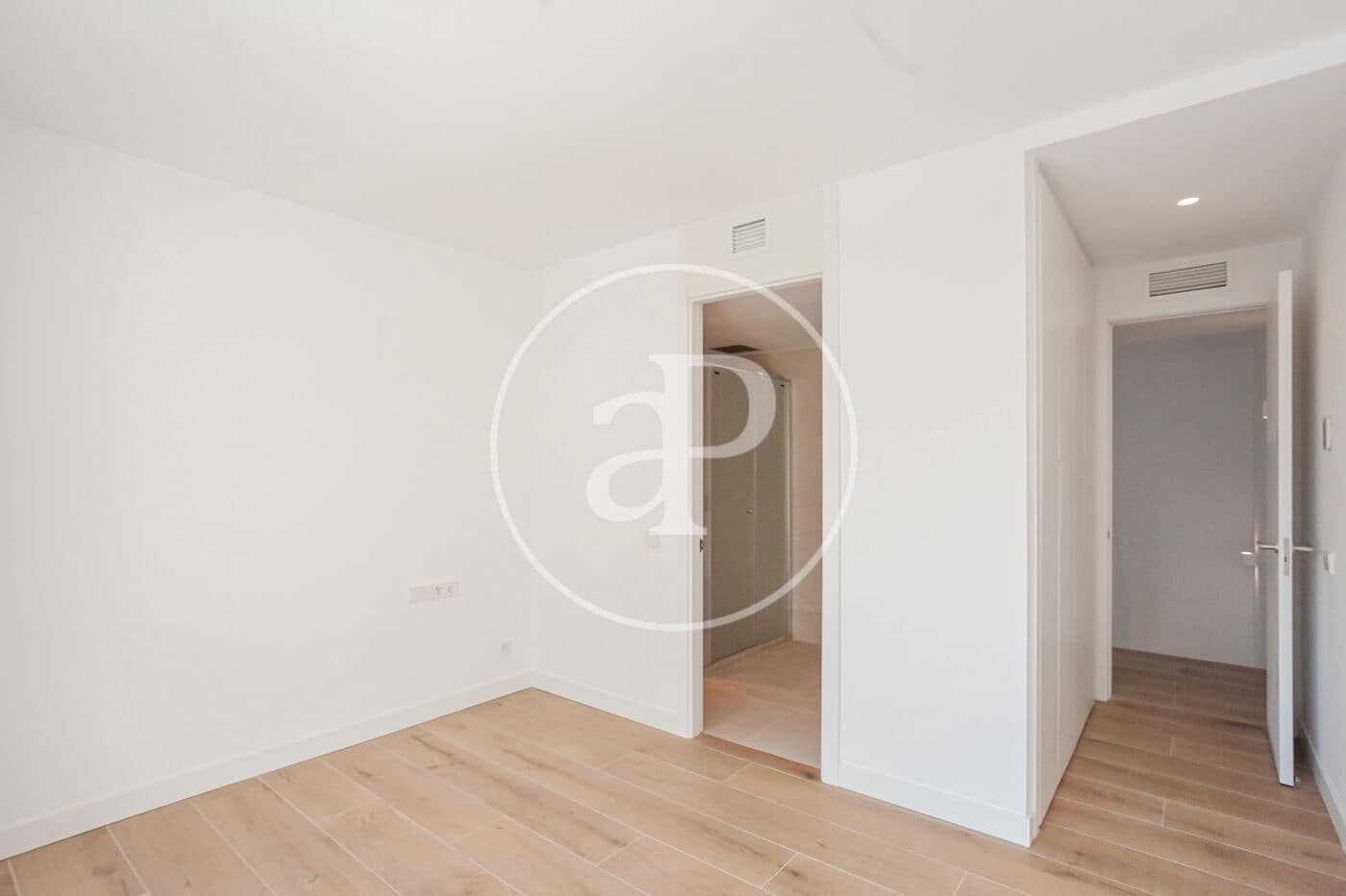 4 makuuhuone Huvila myytävänä paikassa Madrid kaupunki mukana uima-altaan - 2 995 000 € (Ref: 9372007)