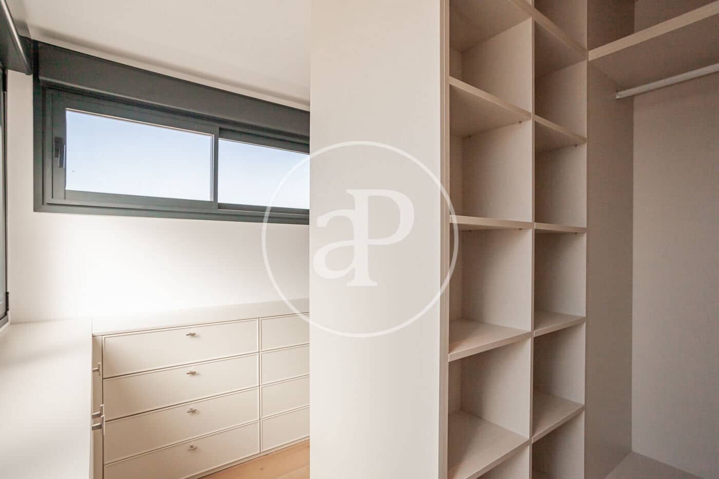 4 makuuhuone Huvila myytävänä paikassa Madrid kaupunki mukana uima-altaan - 2 995 000 € (Ref: 9372007)