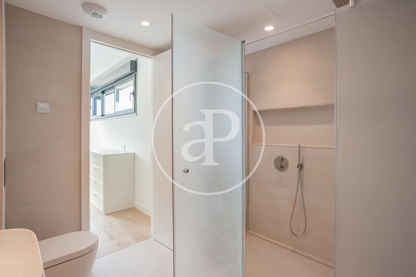 4 makuuhuone Huvila myytävänä paikassa Madrid kaupunki mukana uima-altaan - 2 995 000 € (Ref: 9372007)