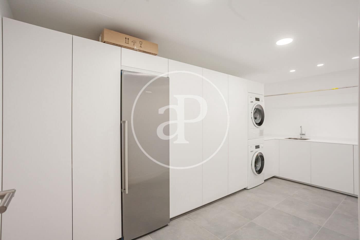 4 makuuhuone Huvila myytävänä paikassa Madrid kaupunki mukana uima-altaan - 2 995 000 € (Ref: 9372007)