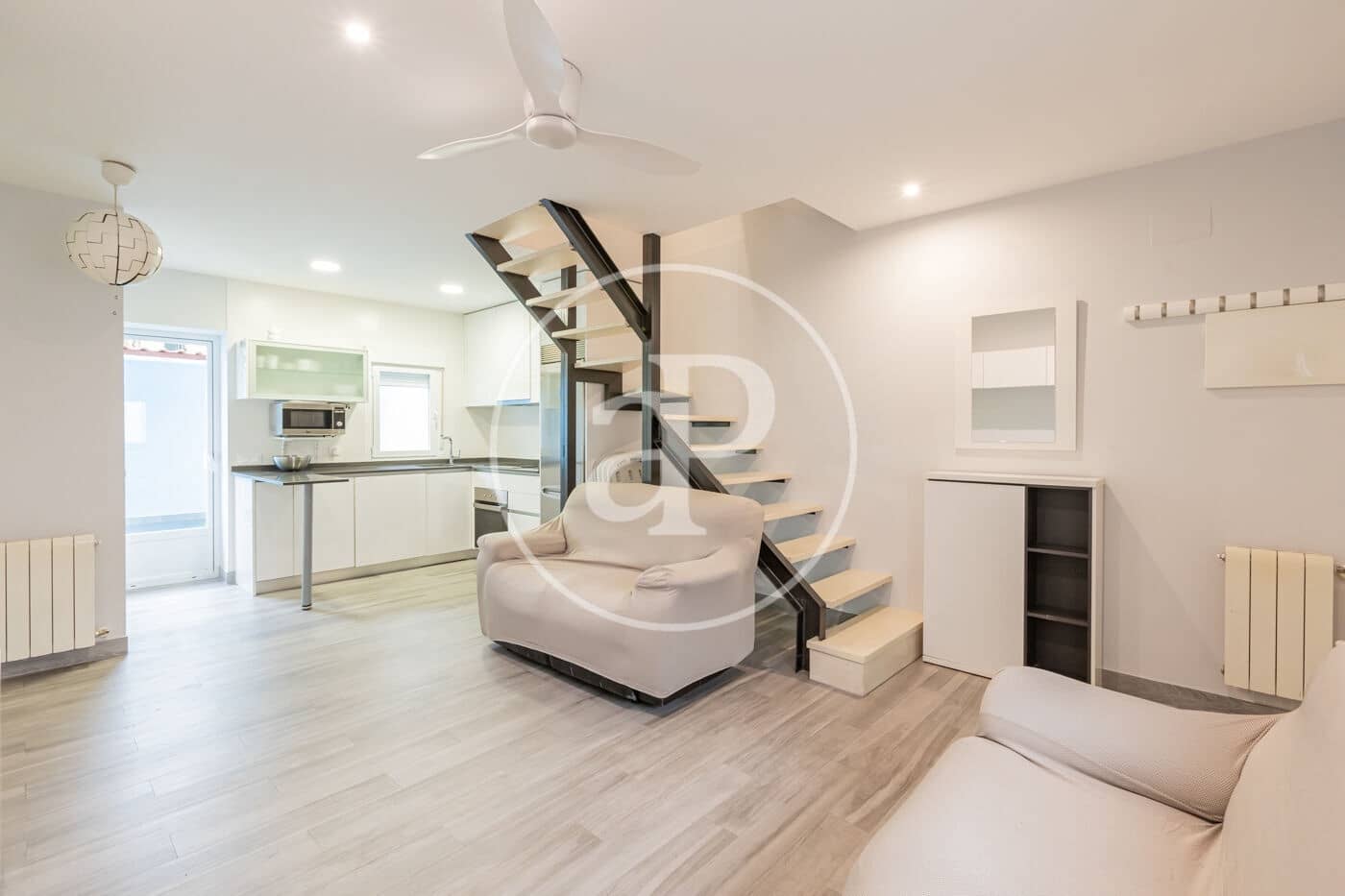 2 makuuhuone Huoneisto vuokrattavana paikassa Madrid kaupunki - 1 600 € (Ref: 9372008)