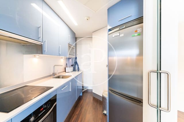 2 soveværelse Lejlighed til leje i Argüelles, Madrid by med swimmingpool - € 3.200 (Ref: 9372012)