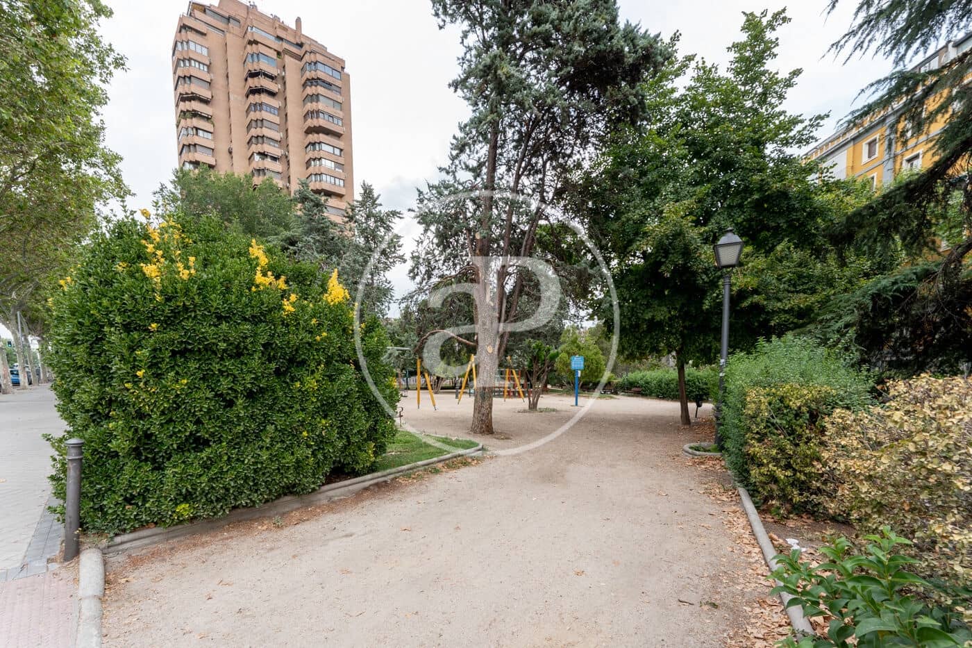 3 bedroom Apartment for sale in Madrid city - € 850,000 (Ref: 9372014)