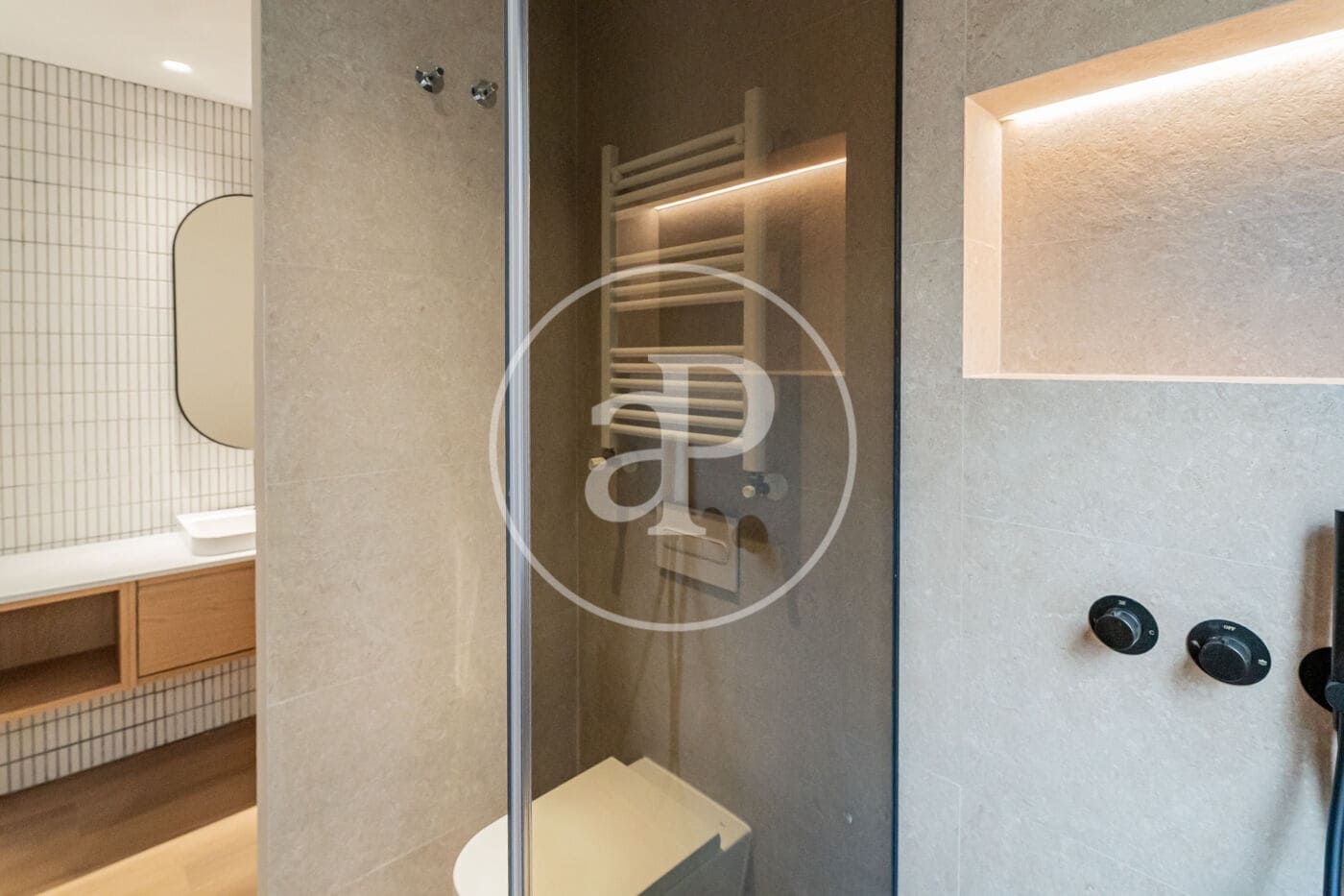 3 bedroom Apartment for sale in Madrid city - € 850,000 (Ref: 9372014)