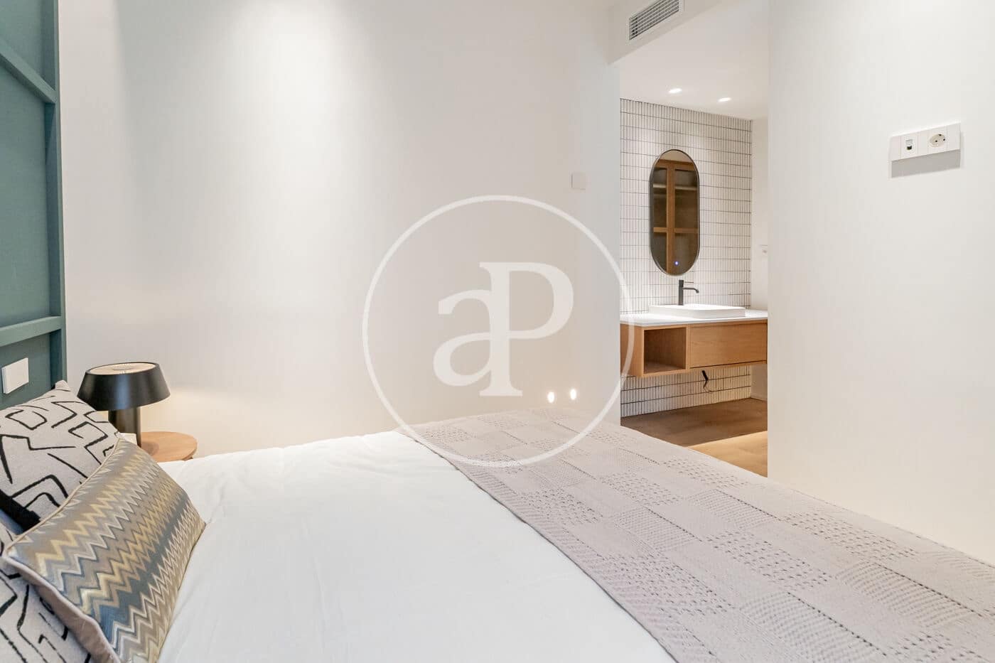 3 bedroom Apartment for sale in Madrid city - € 850,000 (Ref: 9372014)