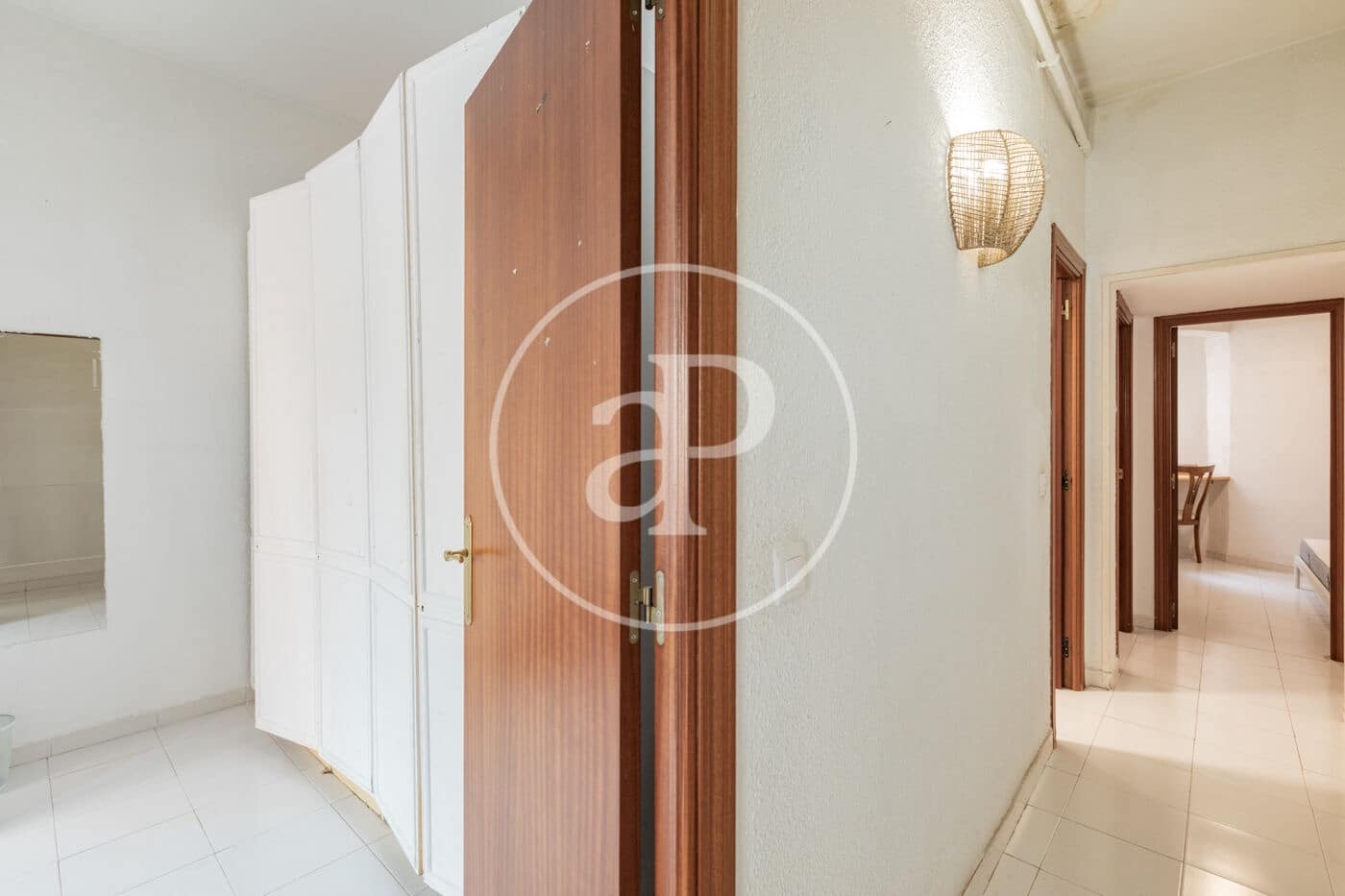 4 soveværelse Lejlighed til leje i Madrid by - € 2.700 (Ref: 9375343)