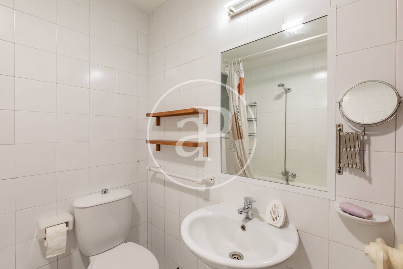 4 soveværelse Lejlighed til leje i Madrid by - € 2.700 (Ref: 9375343)