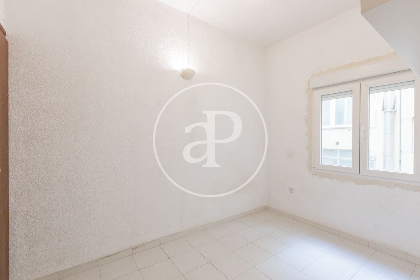 4 soveværelse Lejlighed til leje i Madrid by - € 2.700 (Ref: 9375343)