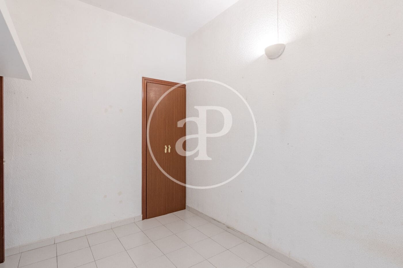 4 soveværelse Lejlighed til leje i Madrid by - € 2.700 (Ref: 9375343)