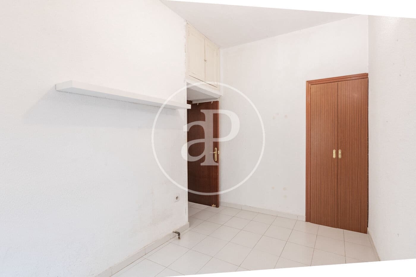 4 soveværelse Lejlighed til leje i Madrid by - € 2.700 (Ref: 9375343)