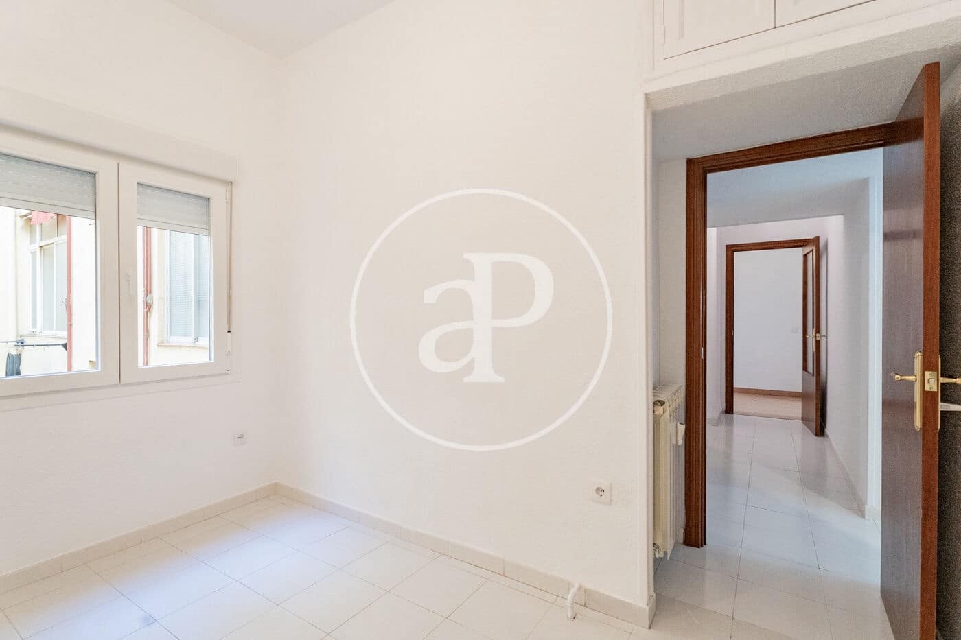 4 sovrum Lägenhet att hyra i Madrid stad - 2 700 € (Ref: 9375343)