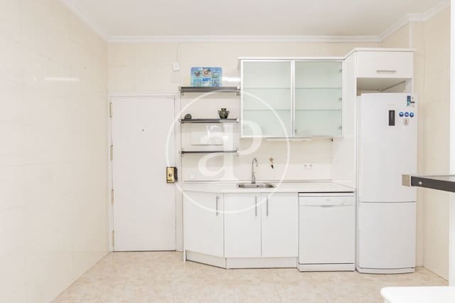 5 camera da letto Appartamento da affittare in Jerónimos, Madrid città - 5.500 € (Rif: 9375345)