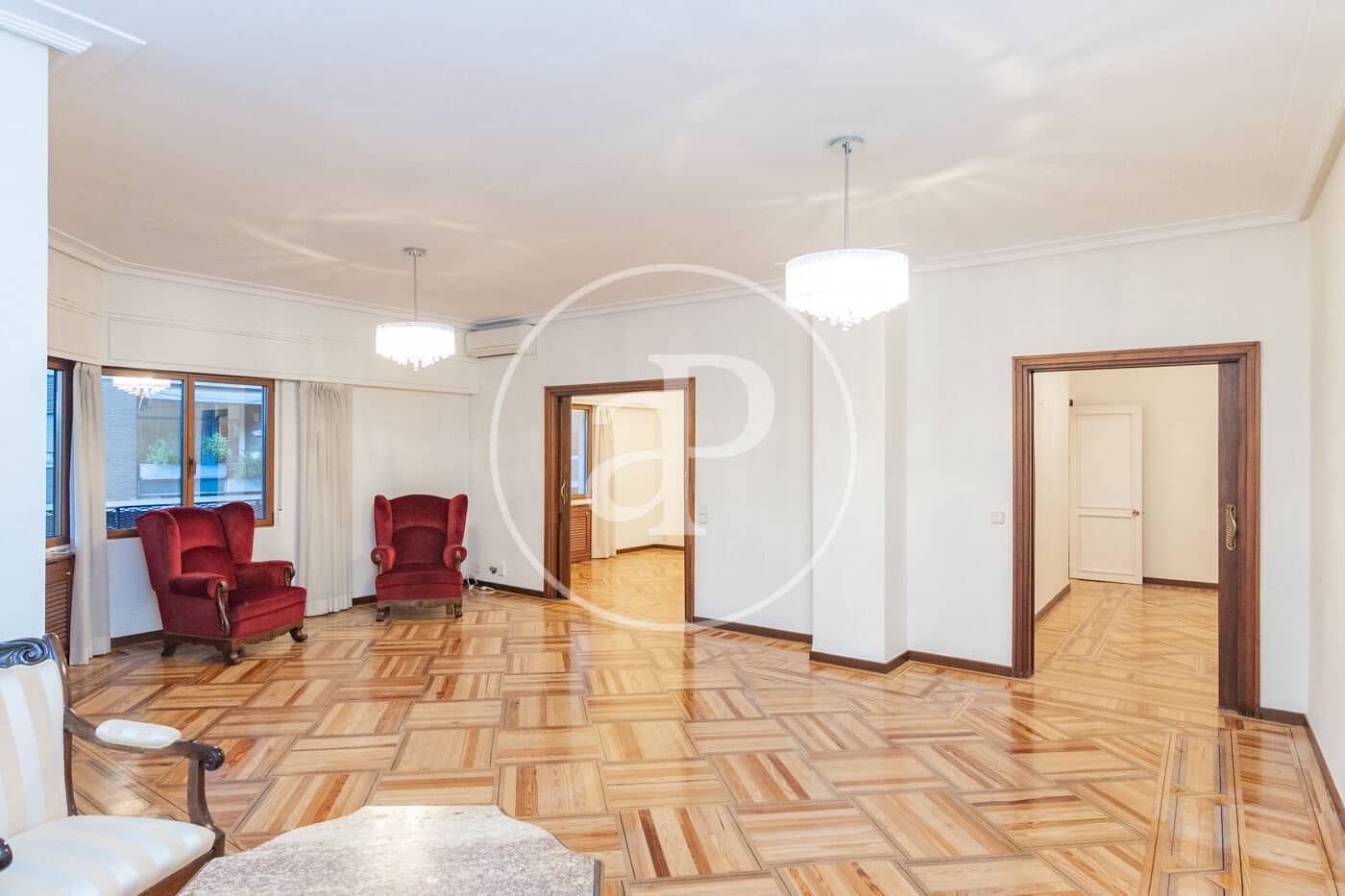 5 bedroom Apartment for rent in Madrid city - € 6,500 (Ref: 9375345)