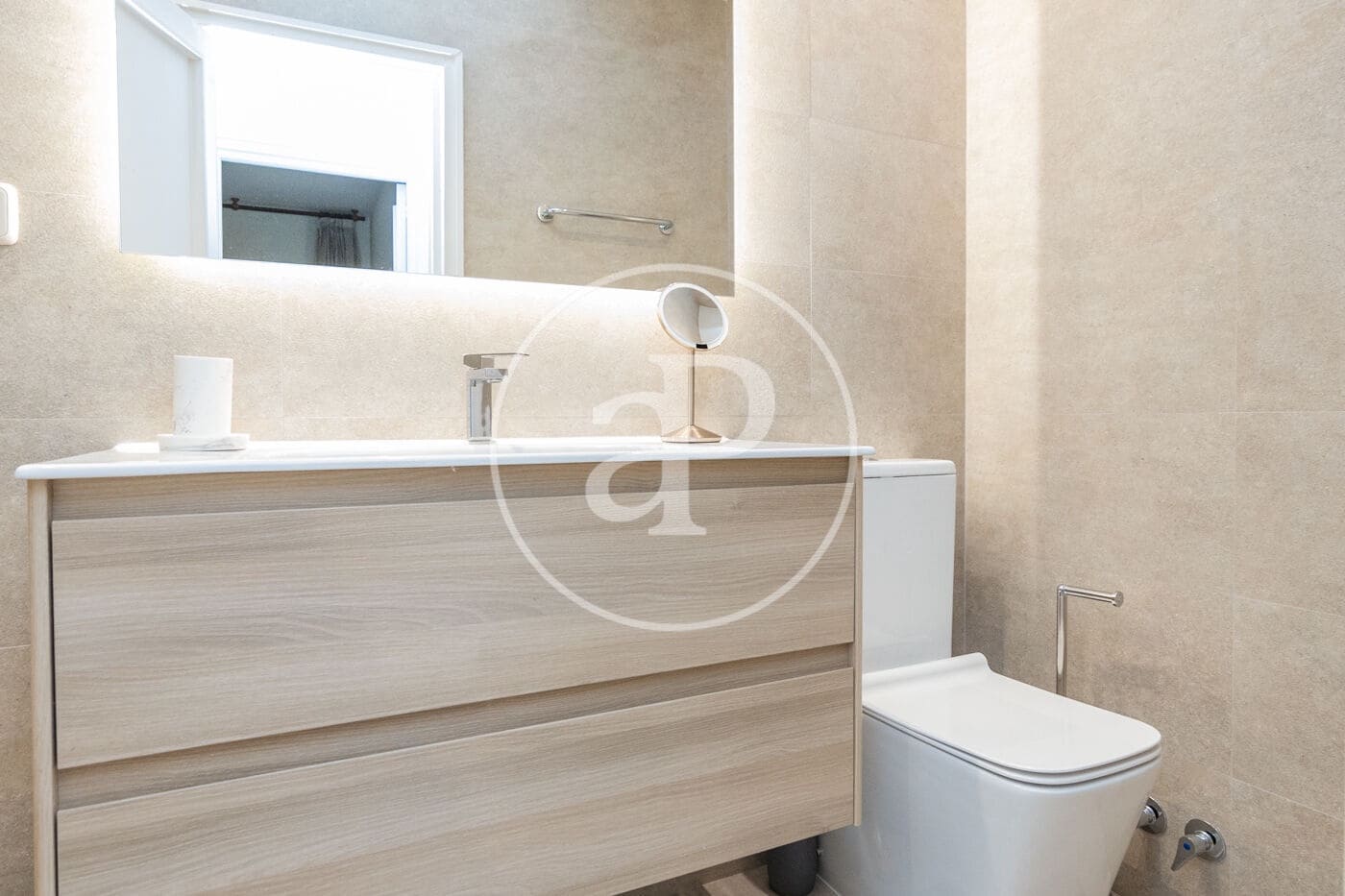 5 bedroom Apartment for rent in Madrid city - € 6,500 (Ref: 9375345)