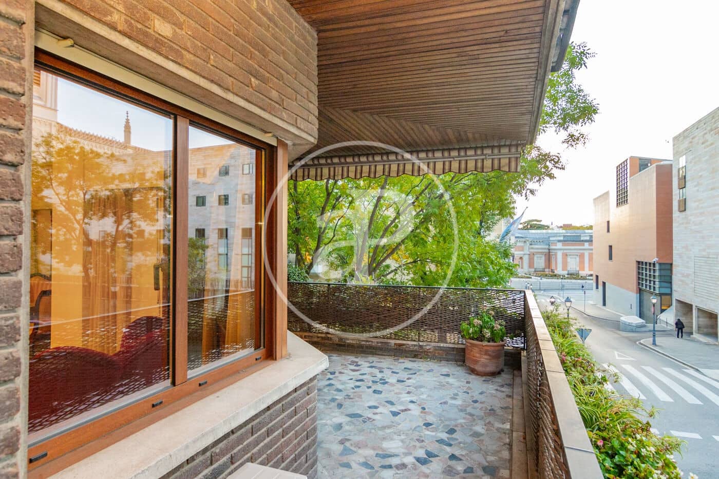 5 bedroom Apartment for rent in Madrid city - € 6,500 (Ref: 9375345)