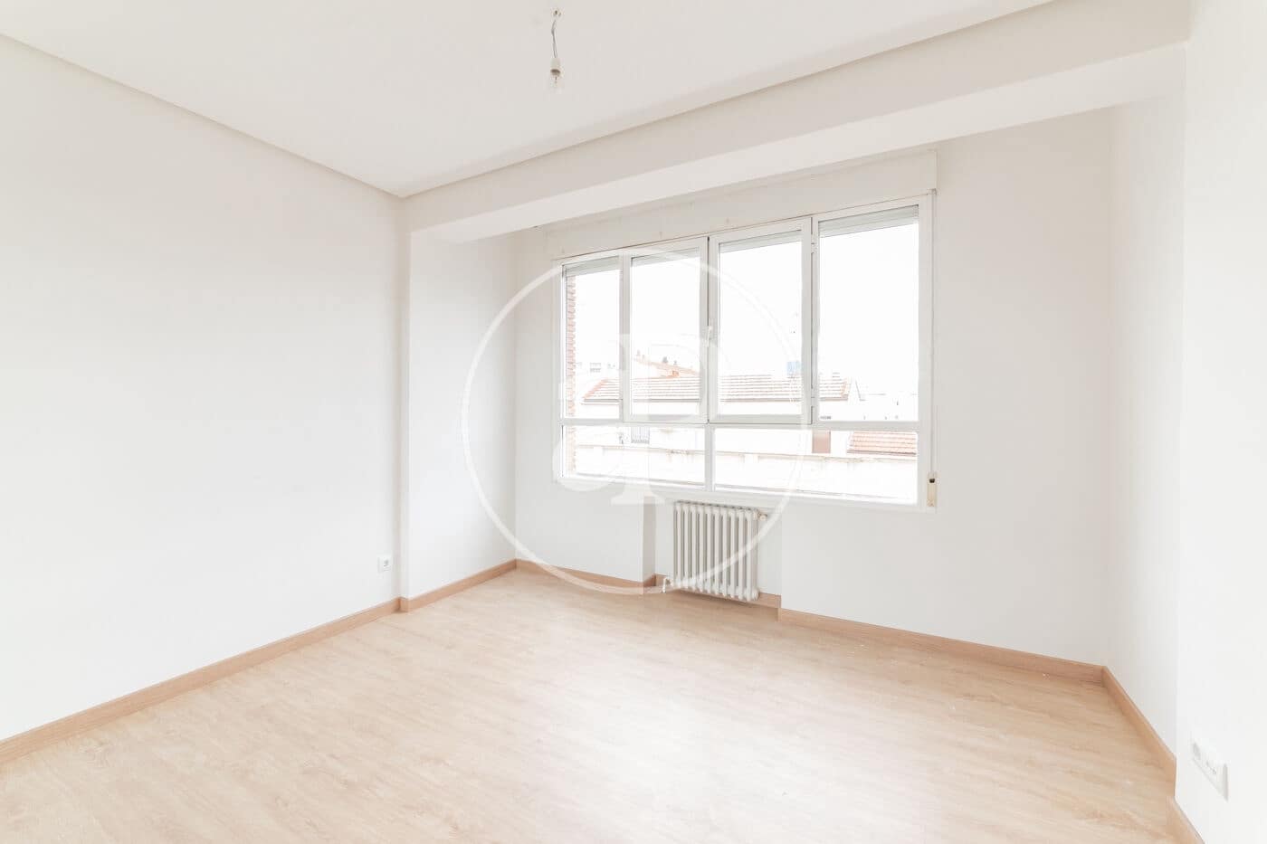 3 soveværelse Lejlighed til leje i Madrid by - € 2.600 (Ref: 9375347)