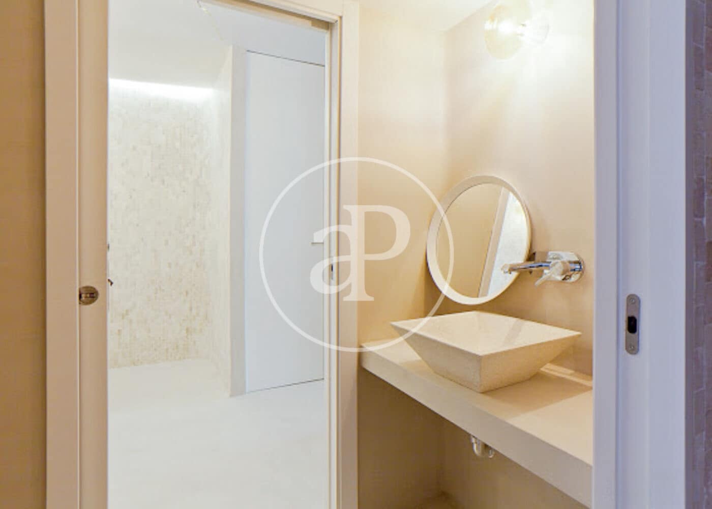 2 bedroom Apartment for sale in Madrid city - € 740,000 (Ref: 9375348)