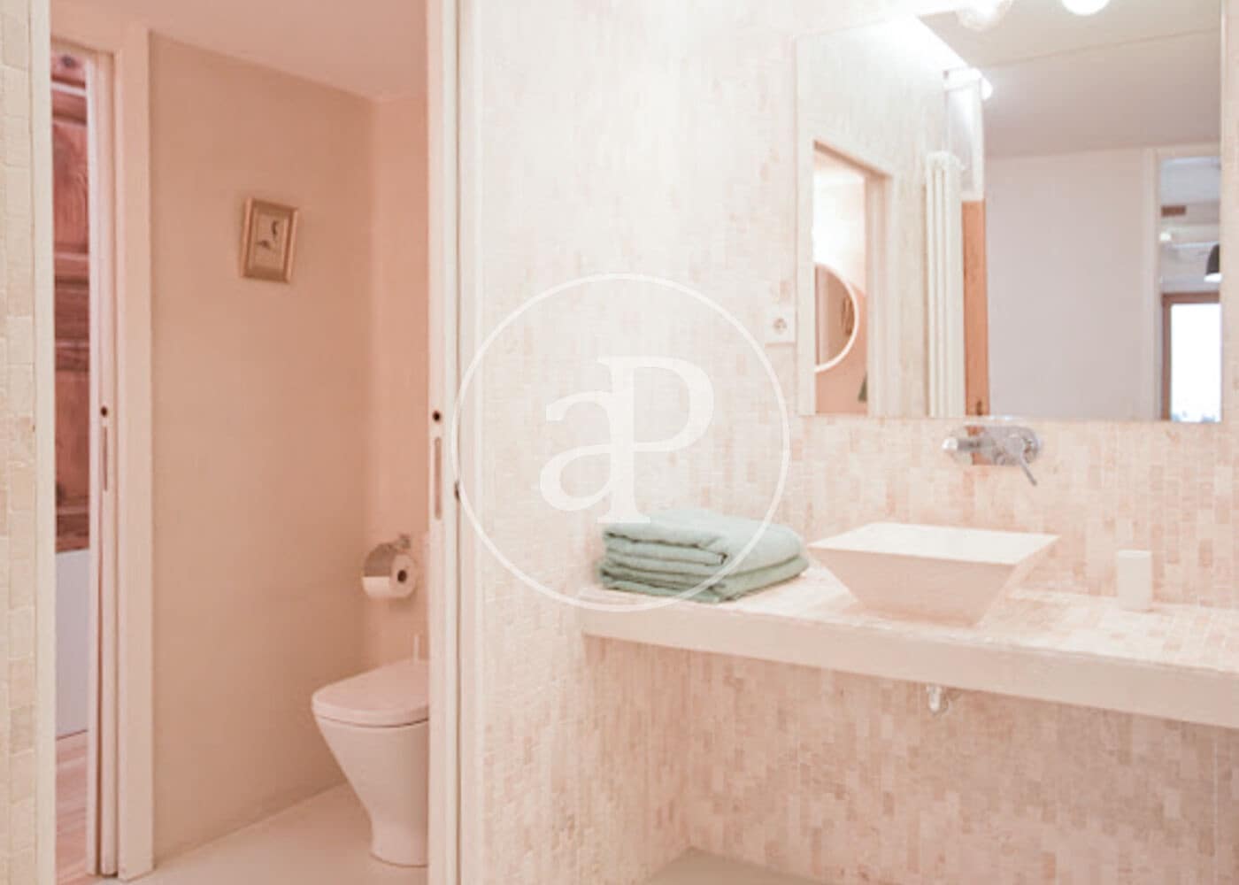 2 bedroom Apartment for sale in Madrid city - € 740,000 (Ref: 9375348)