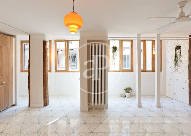 2 bedroom Apartment for sale in Universidad, Madrid city - € 740,000 (Ref: 9375348)