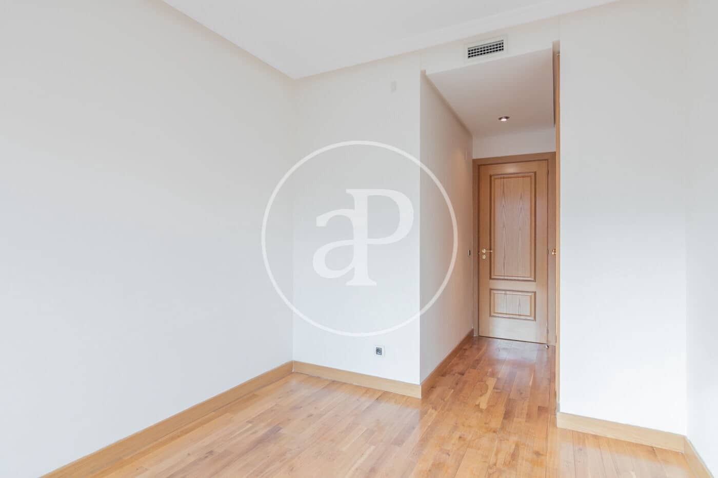 4 sypialnia Apartament do wynajęcia w Miasto Madryt - 4 300 € (Ref: 9375349)