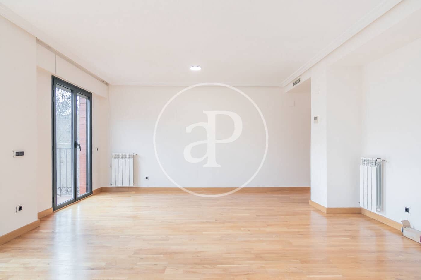 4 sypialnia Apartament do wynajęcia w Miasto Madryt - 4 300 € (Ref: 9375349)