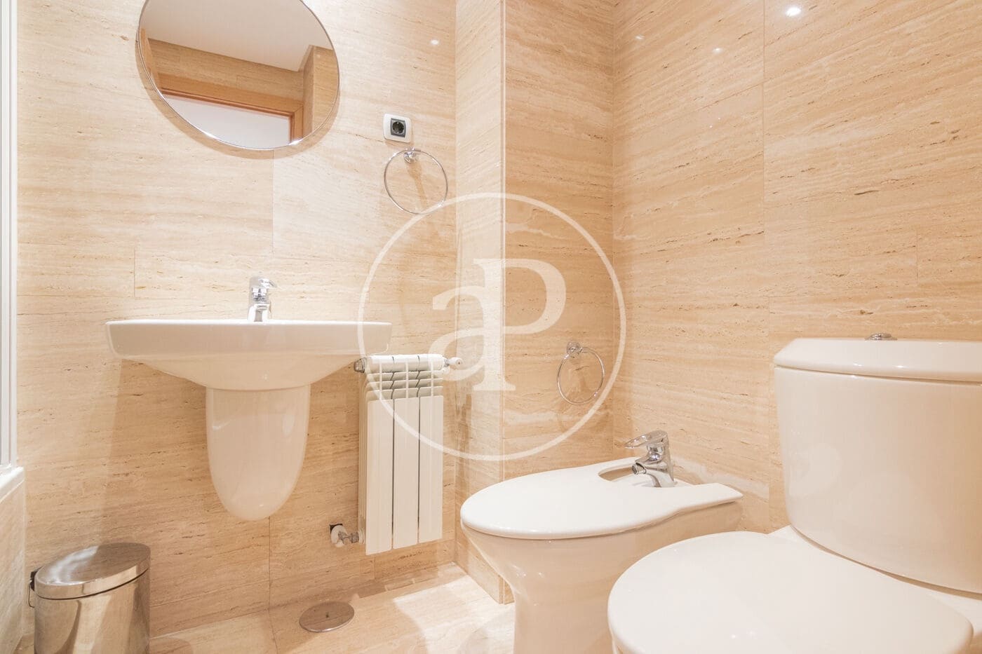 4 sypialnia Apartament do wynajęcia w Miasto Madryt - 4 300 € (Ref: 9375349)