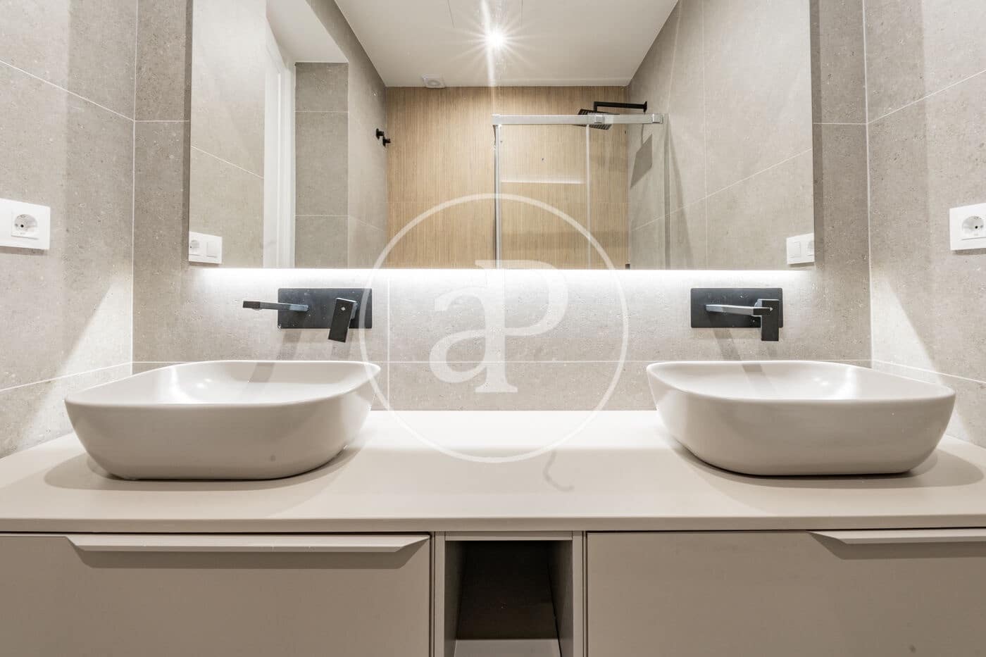 2 sypialnia Apartament na sprzedaż w Miasto Madryt - 1 190 000 € (Ref: 9382852)