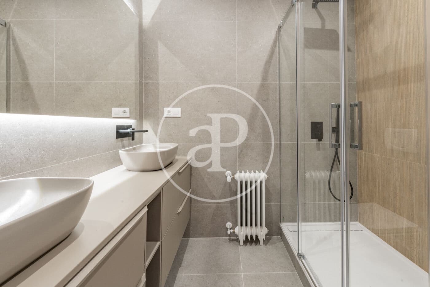 2 sypialnia Apartament na sprzedaż w Miasto Madryt - 1 190 000 € (Ref: 9382852)