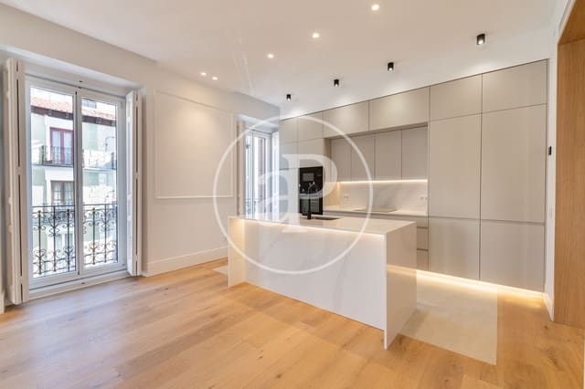 3 soveværelse Lejlighed til leje i Trafalgar, Madrid by - € 5.900 (Ref: 9382855)