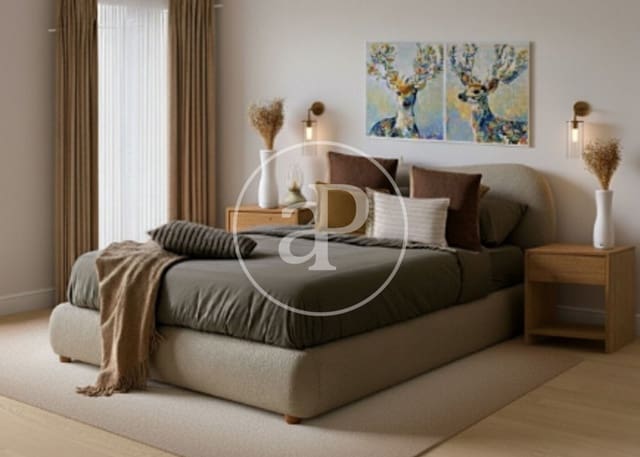 3 bedroom Apartment for sale in Argüelles, Madrid city - € 1,250,000 (Ref: 9385616)