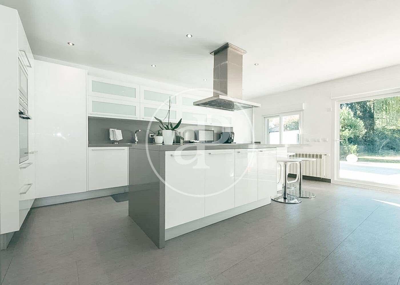 6 quarto Moradia para venda em La Moraleja com piscina - 4 600 000 € (Ref: 9385618)