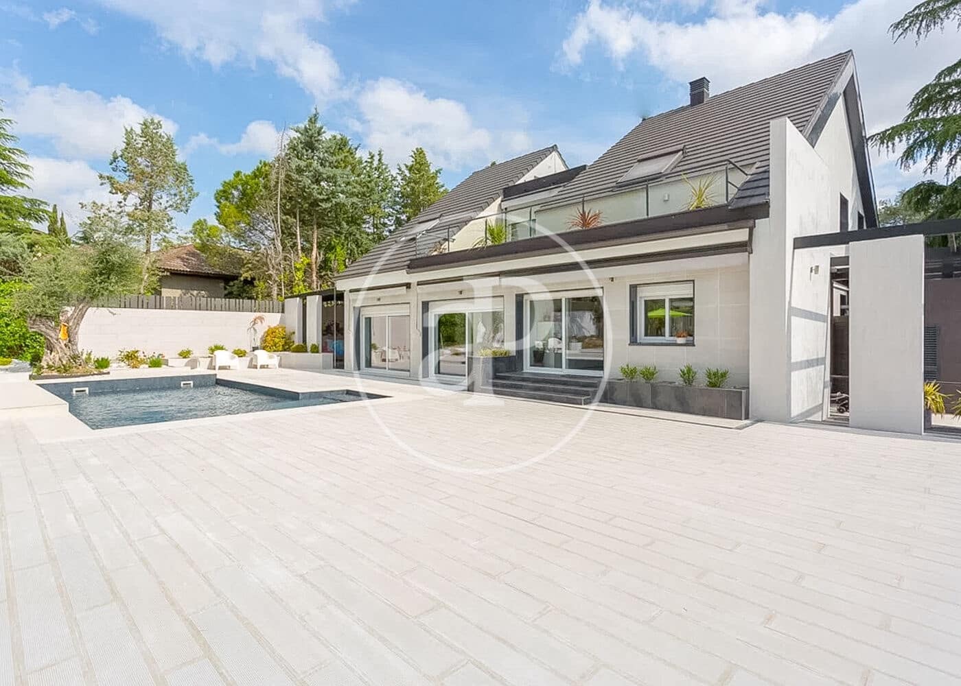 6 quarto Moradia para venda em La Moraleja com piscina - 4 600 000 € (Ref: 9385618)