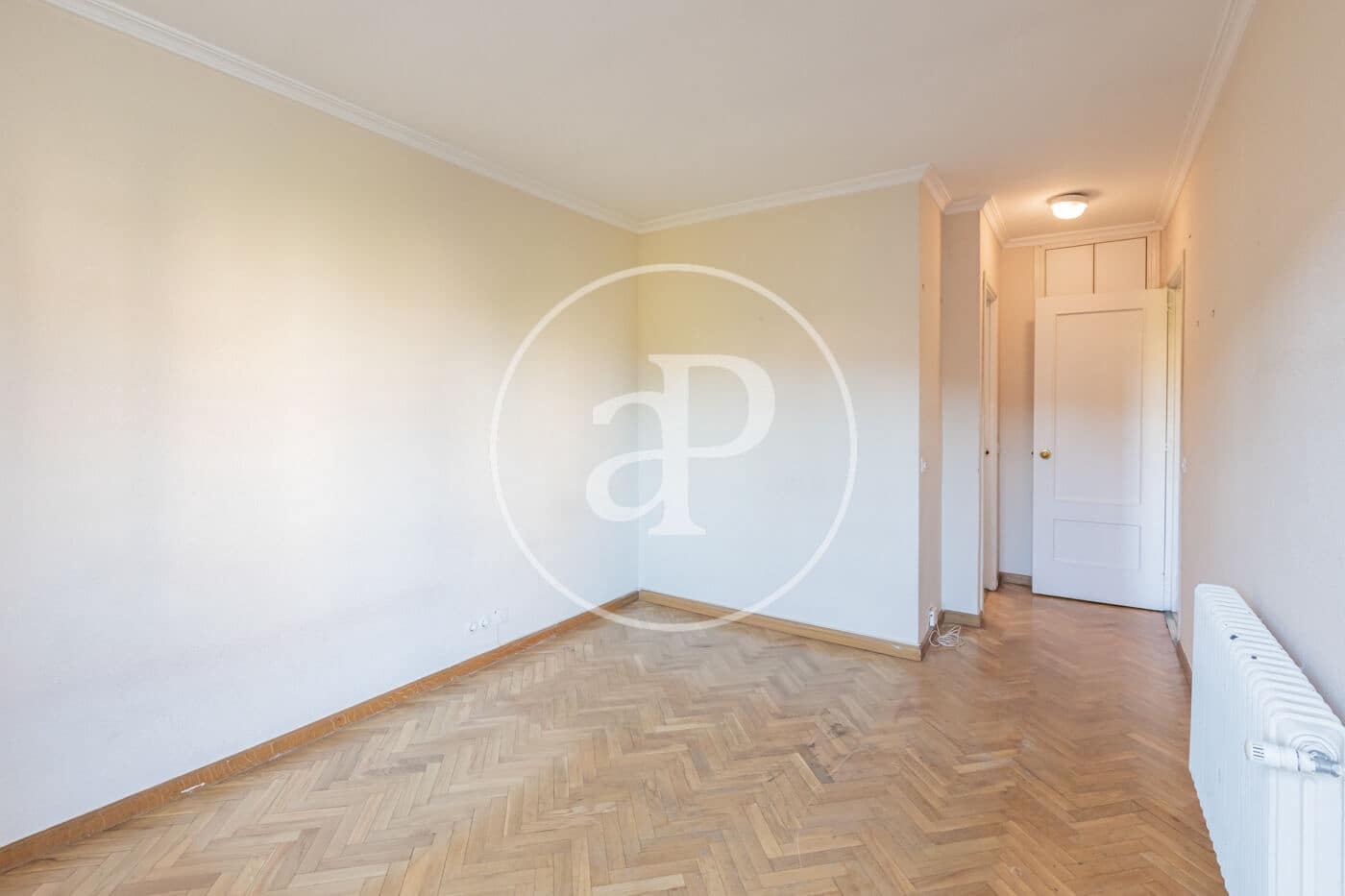 5 soveværelse Villa til salg i Pozuelo de Alarcon med swimmingpool - € 1.050.000 (Ref: 9385619)