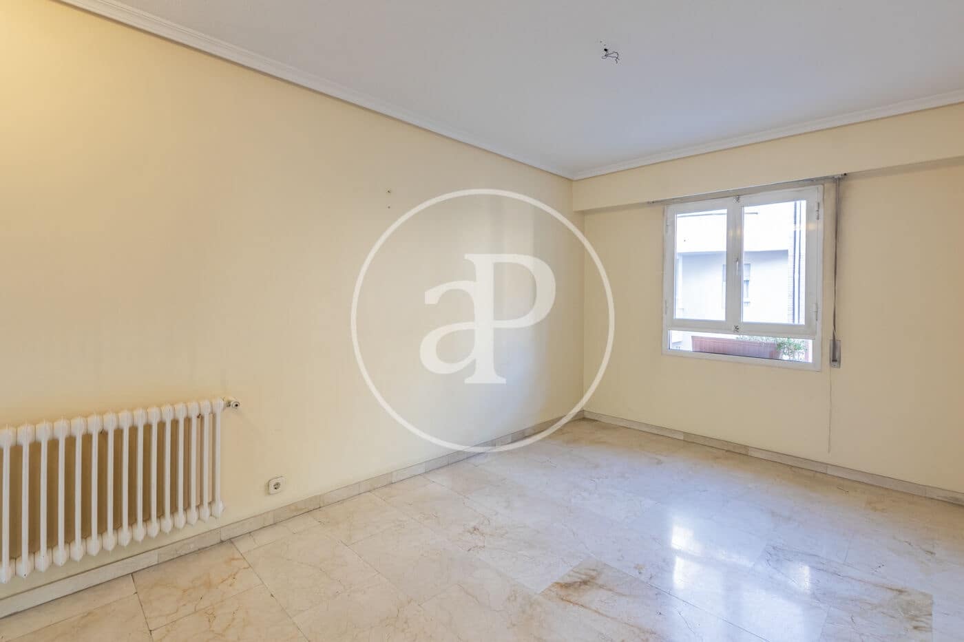 5 soveværelse Villa til salg i Pozuelo de Alarcon med swimmingpool - € 1.050.000 (Ref: 9385619)