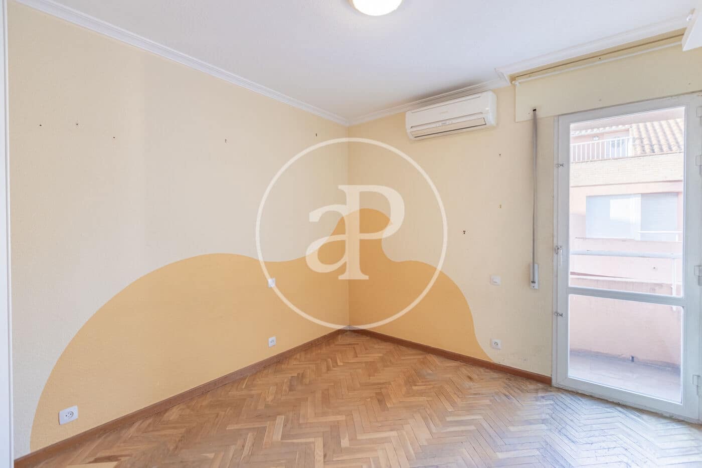 5 soveværelse Villa til salg i Pozuelo de Alarcon med swimmingpool - € 1.050.000 (Ref: 9385619)