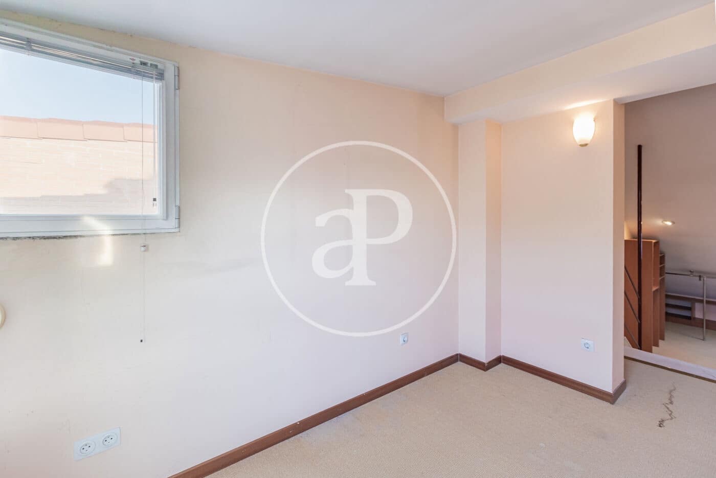 5 soveværelse Villa til salg i Pozuelo de Alarcon med swimmingpool - € 1.050.000 (Ref: 9385619)