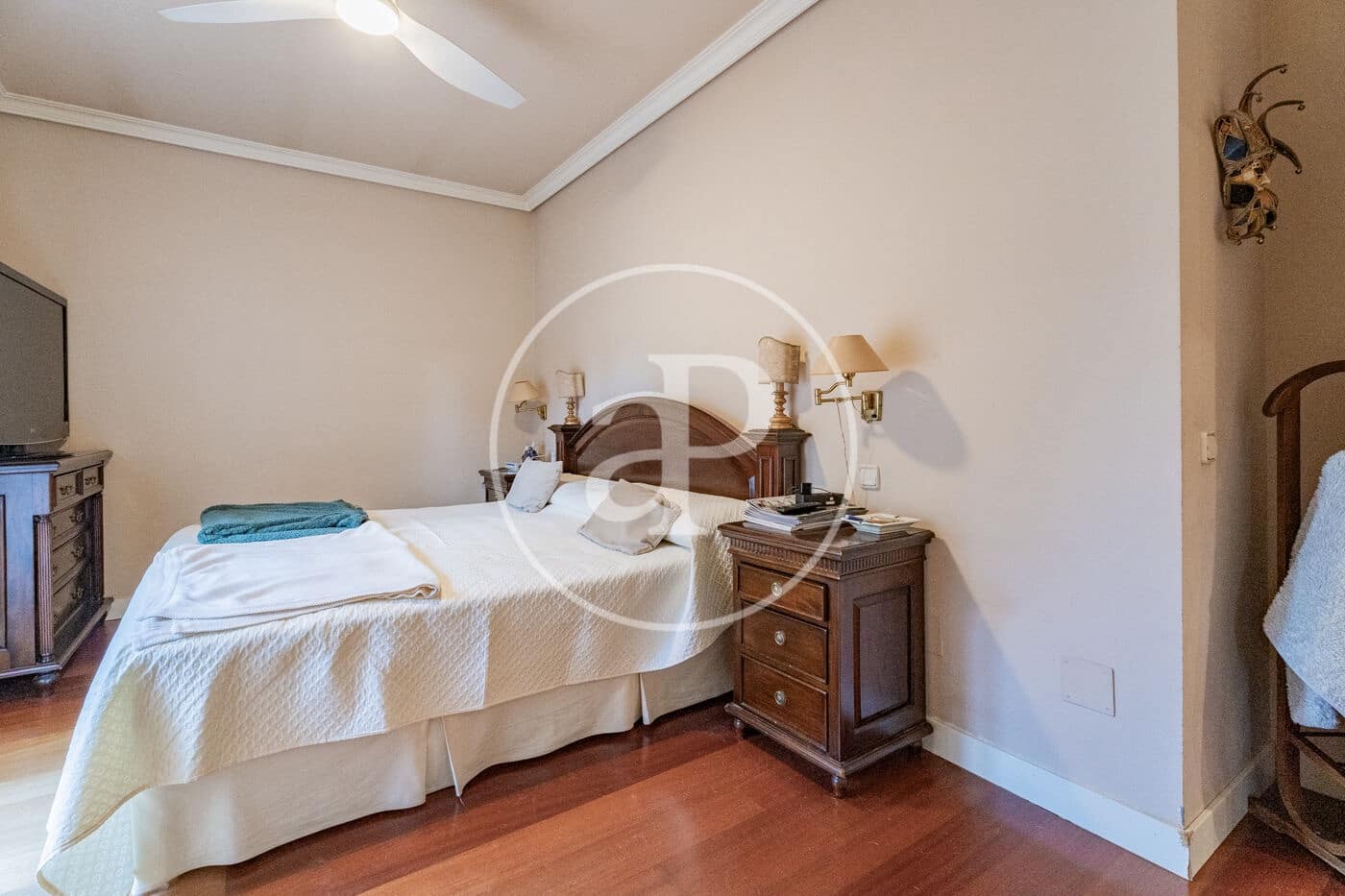 4 sypialnia Willa na sprzedaż w Las Rozas de Madrid z basenem - 1 750 000 € (Ref: 9385621)