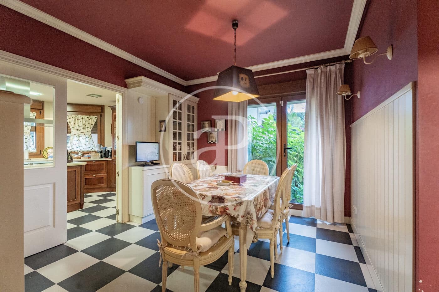 4 sypialnia Willa na sprzedaż w Las Rozas de Madrid z basenem - 1 750 000 € (Ref: 9385621)