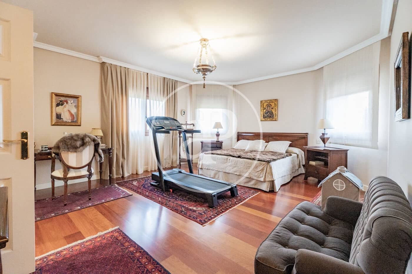 4 sypialnia Willa na sprzedaż w Las Rozas de Madrid z basenem - 1 750 000 € (Ref: 9385621)