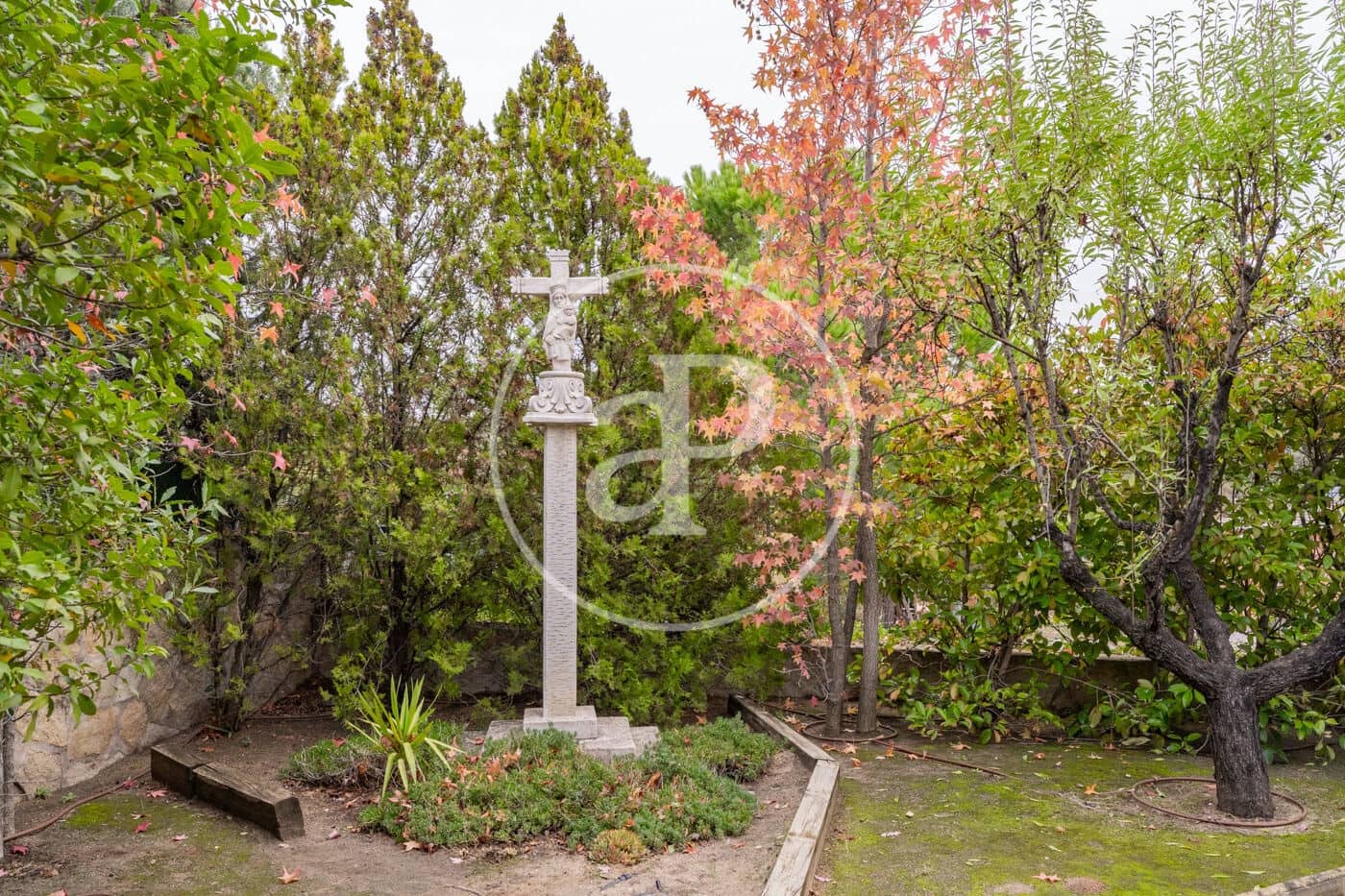 4 sypialnia Willa na sprzedaż w Las Rozas de Madrid z basenem - 1 750 000 € (Ref: 9385621)