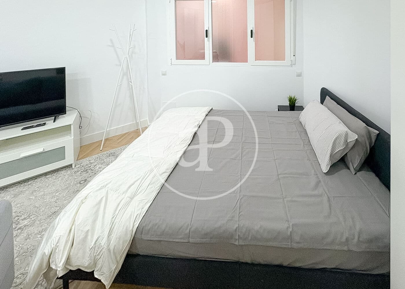1 soverom Leilighet til leie i Madrid by - € 1 900 (Ref: 9385623)