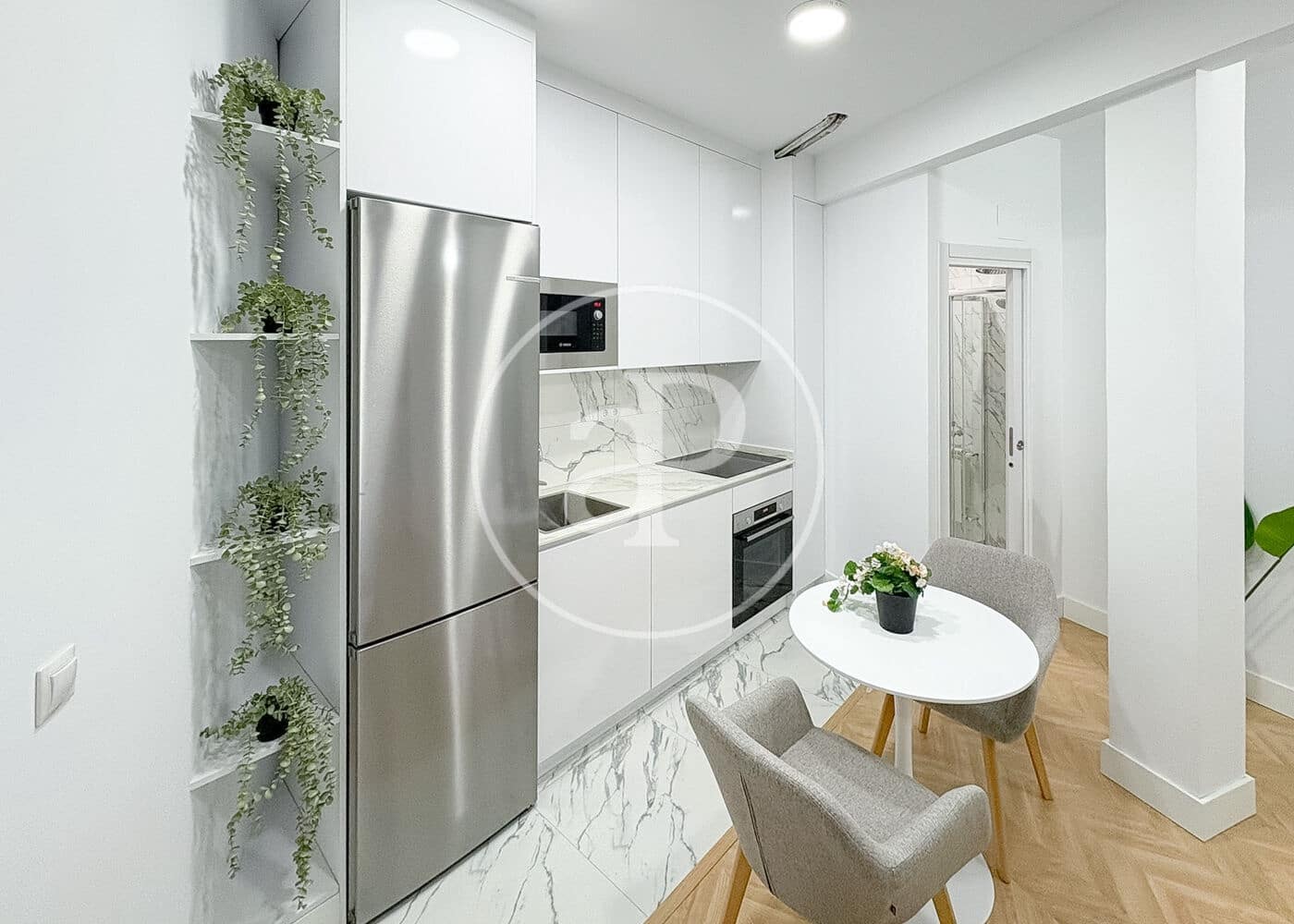 1 soverom Leilighet til leie i Madrid by - € 1 900 (Ref: 9385623)