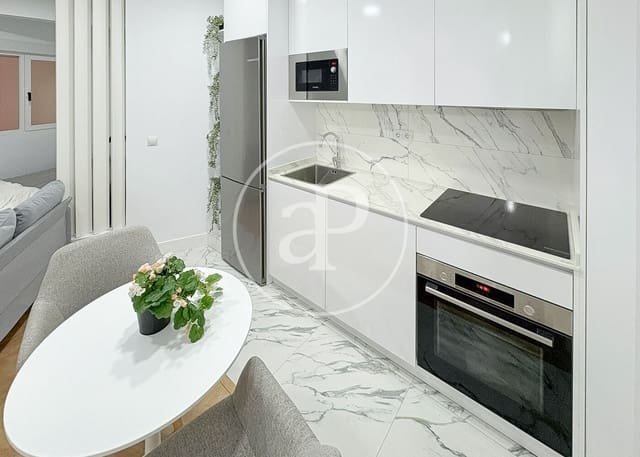 1 soverom Leilighet til leie i Lista, Madrid by - € 1 900 (Ref: 9385623)