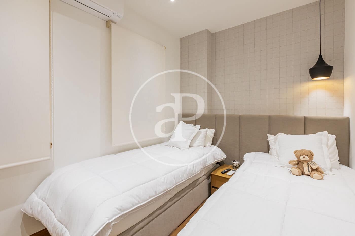 2 bedroom Apartment for rent in Madrid city - € 3,800 (Ref: 9387921)