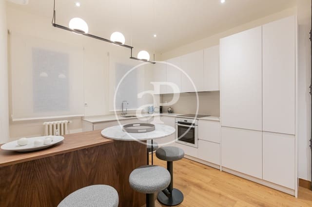 Apartamento de 2 habitaciones en Recoletos, Madrid ciudad en alquiler - 3.800 € (Ref: 9387921)