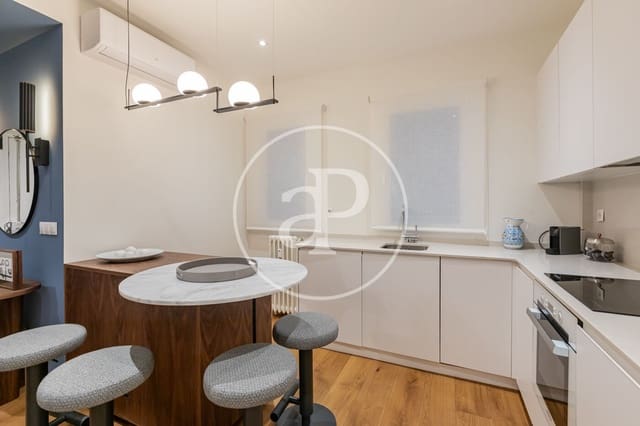 Apartamento de 2 habitaciones en Recoletos, Madrid ciudad en alquiler - 3.800 € (Ref: 9387921)