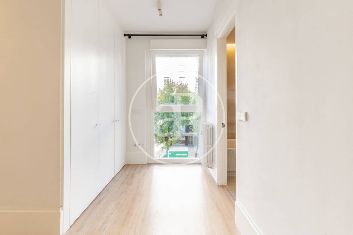 Appartement de 4 chambres à louer à Madrid ville - 5 500 € (Ref: 9387922)