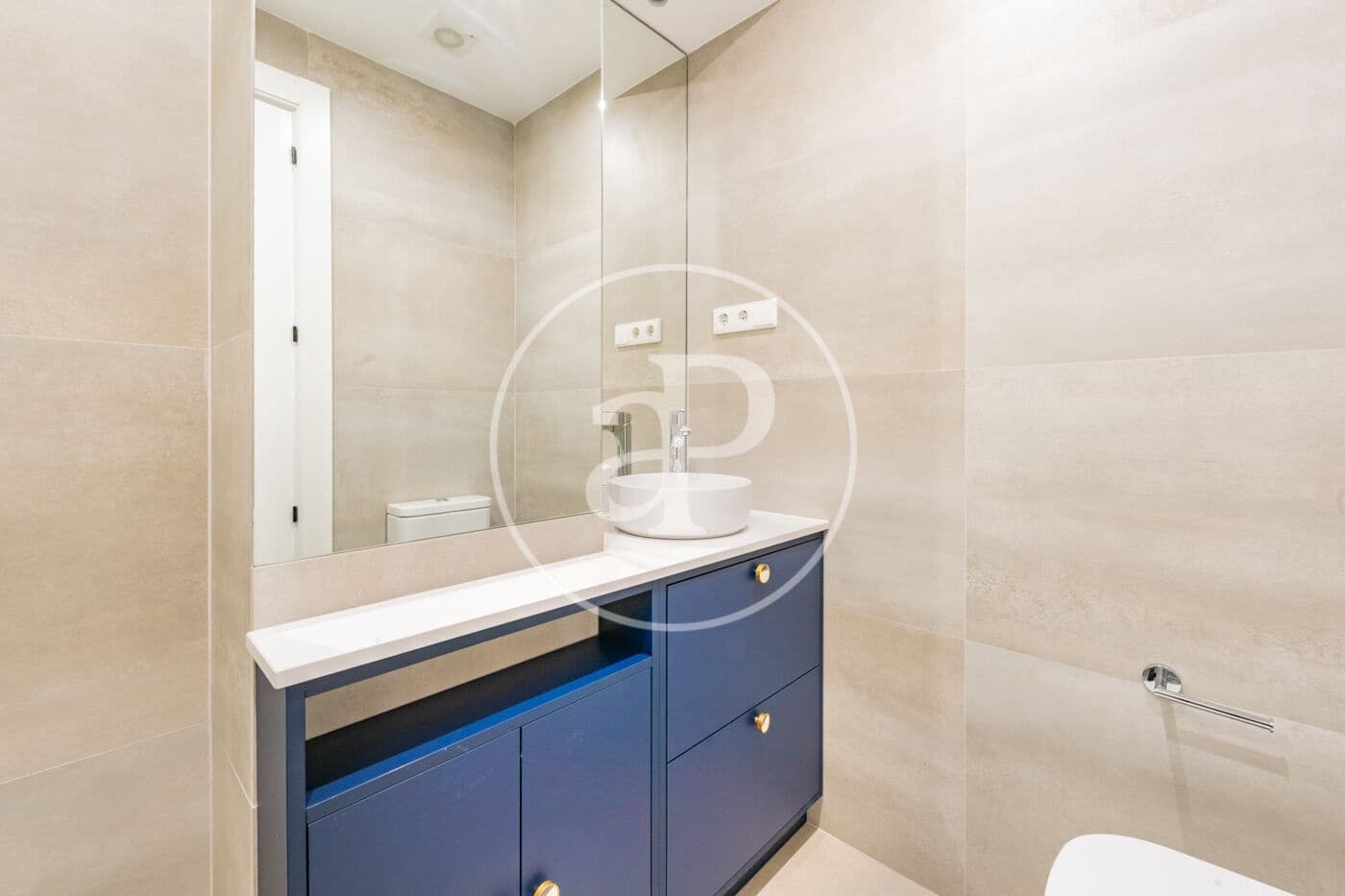 Appartement de 4 chambres à louer à Madrid ville - 5 500 € (Ref: 9387922)