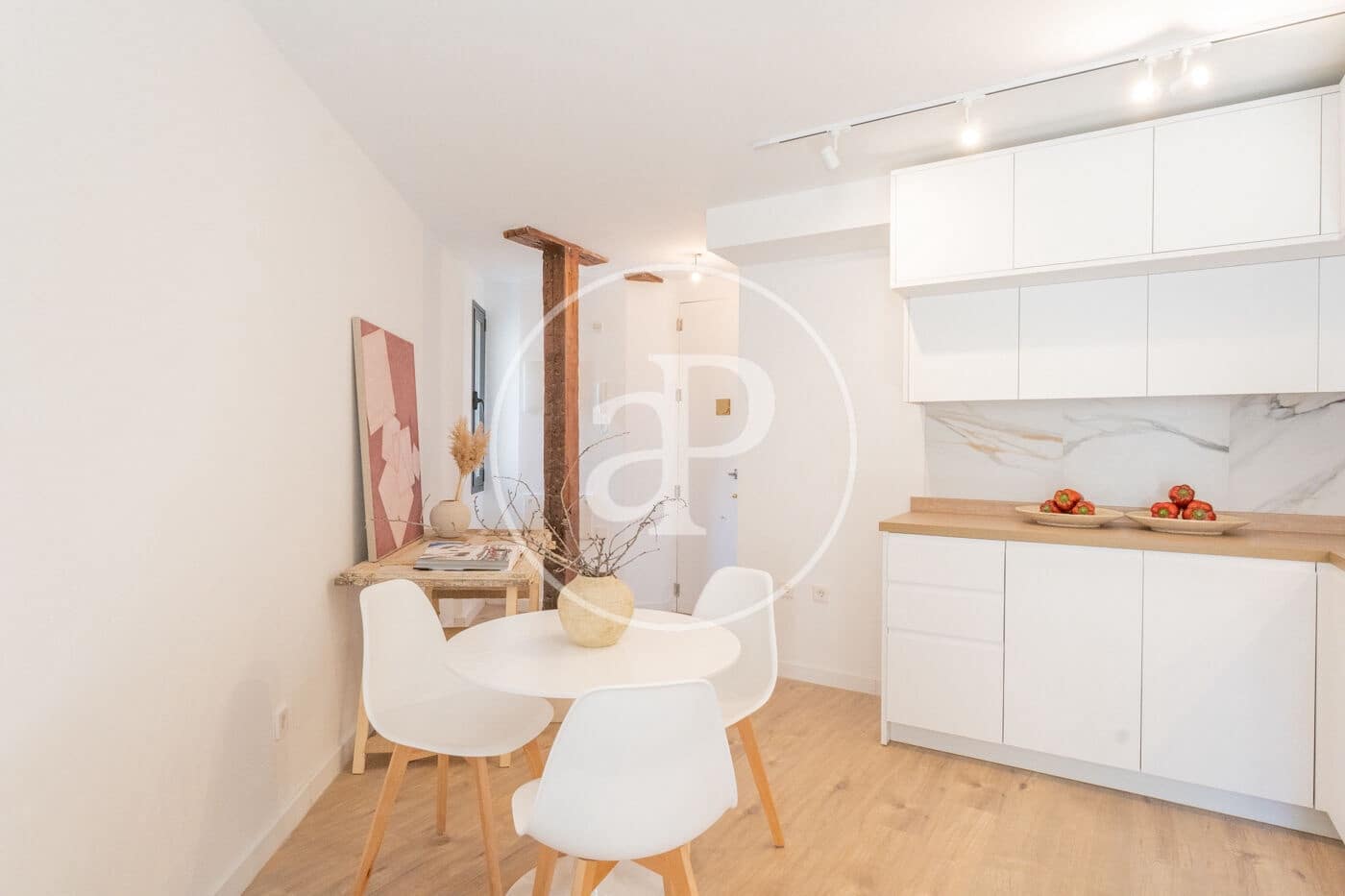 1 sovrum Lägenhet till salu i Madrid stad - 470 000 € (Ref: 9387923)